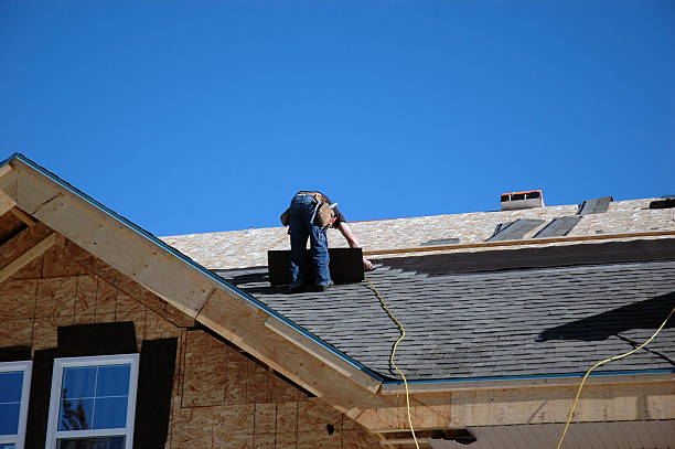 Best Roofing Contractors for Homes  in De Kal, TX
