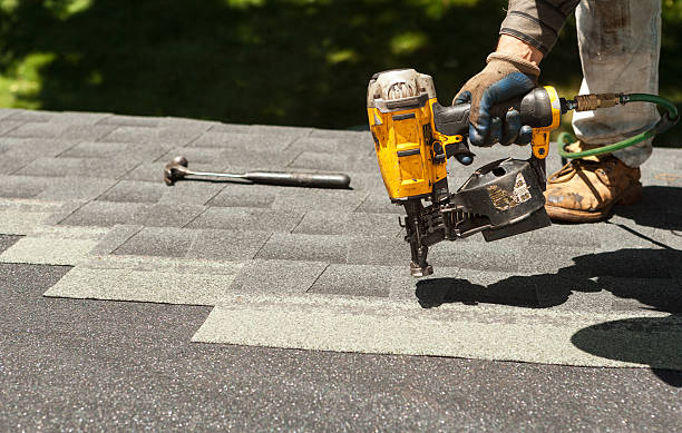 Professional Roofing Contractor in De Kal, TX